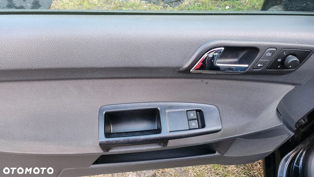 Volkswagen Polo 1.4 Sportline - 16