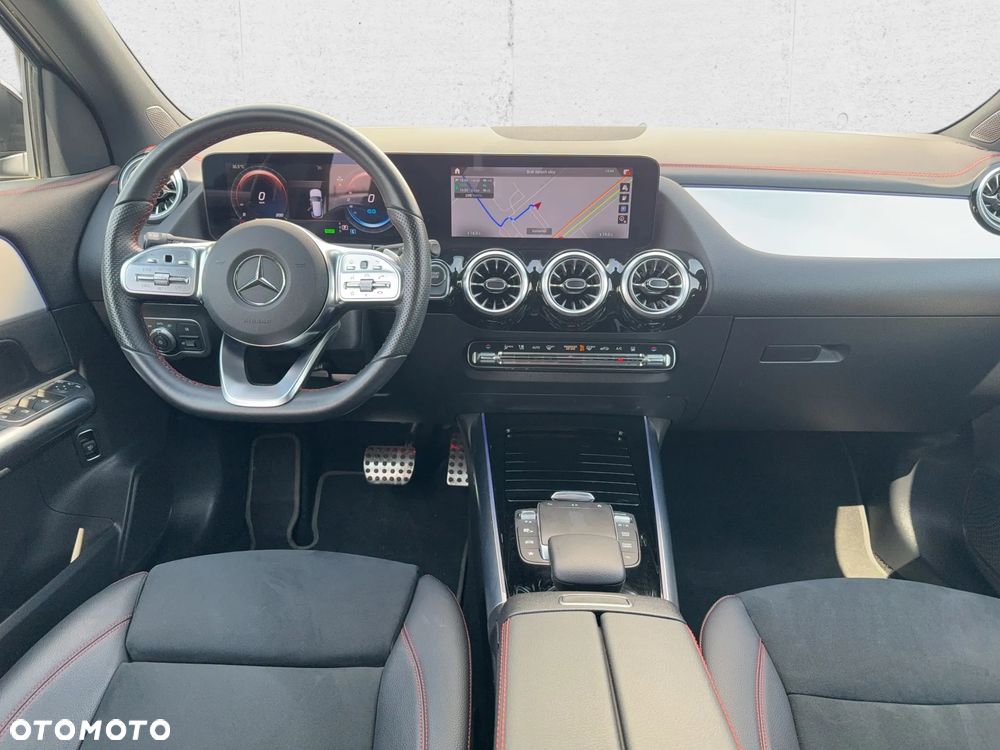 Mercedes-Benz EQA 250 66.5kWh AMG Line - 22