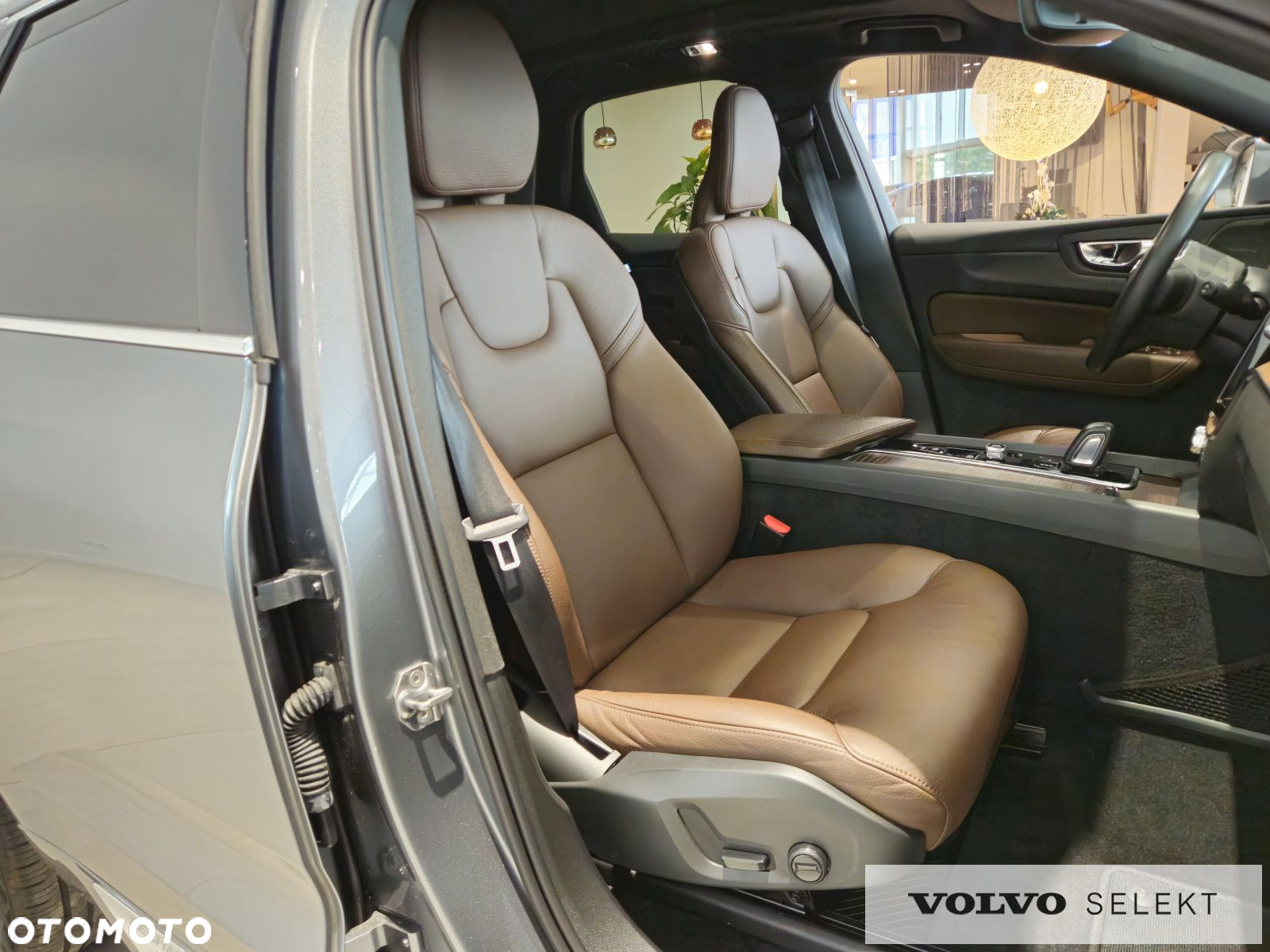 Volvo XC 60 - 30