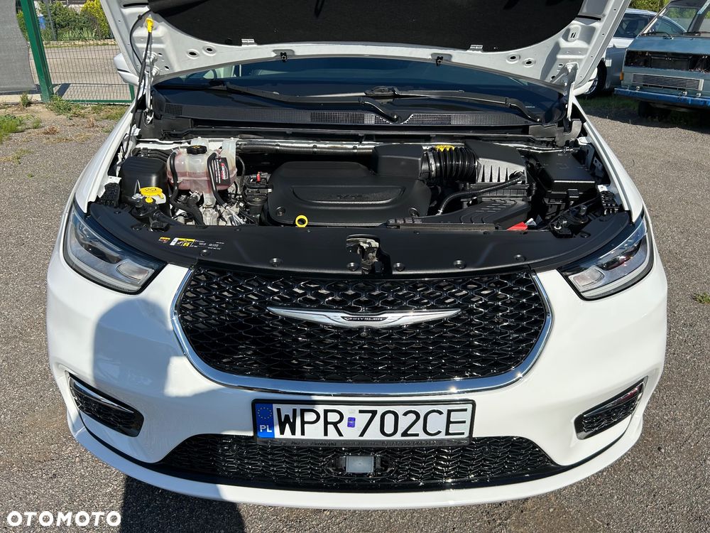 Chrysler Pacifica - 7
