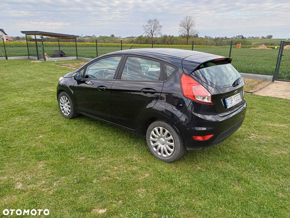 Ford Fiesta - 6