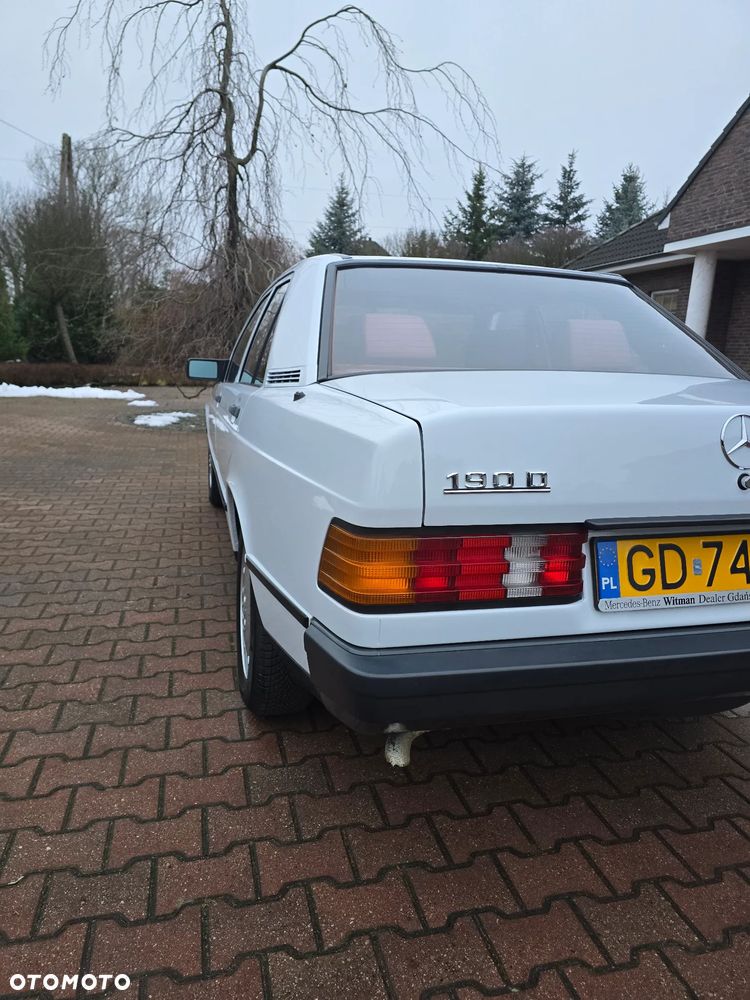 Mercedes-Benz W201 (190) - 39
