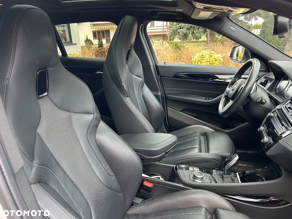 BMW X2 M35i Edition GoldPlay - 10