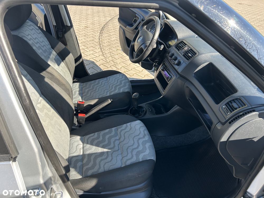 Skoda Fabia 1.2 HTP Classic - 17