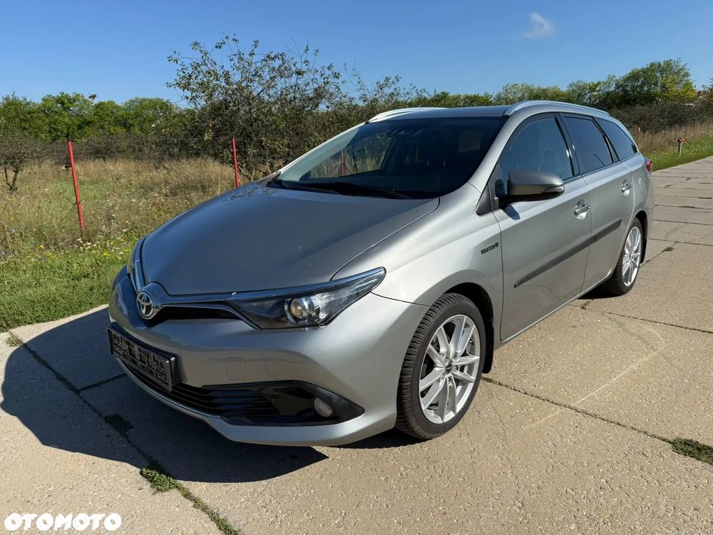 Toyota Auris 1.8 HSD Luna - 20