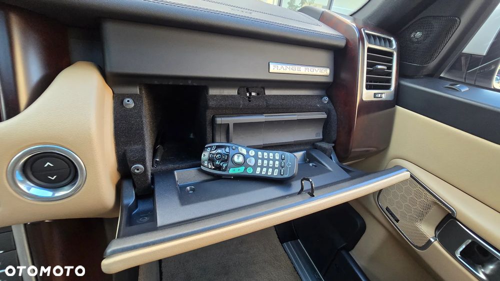 Land Rover Range Rover - 24