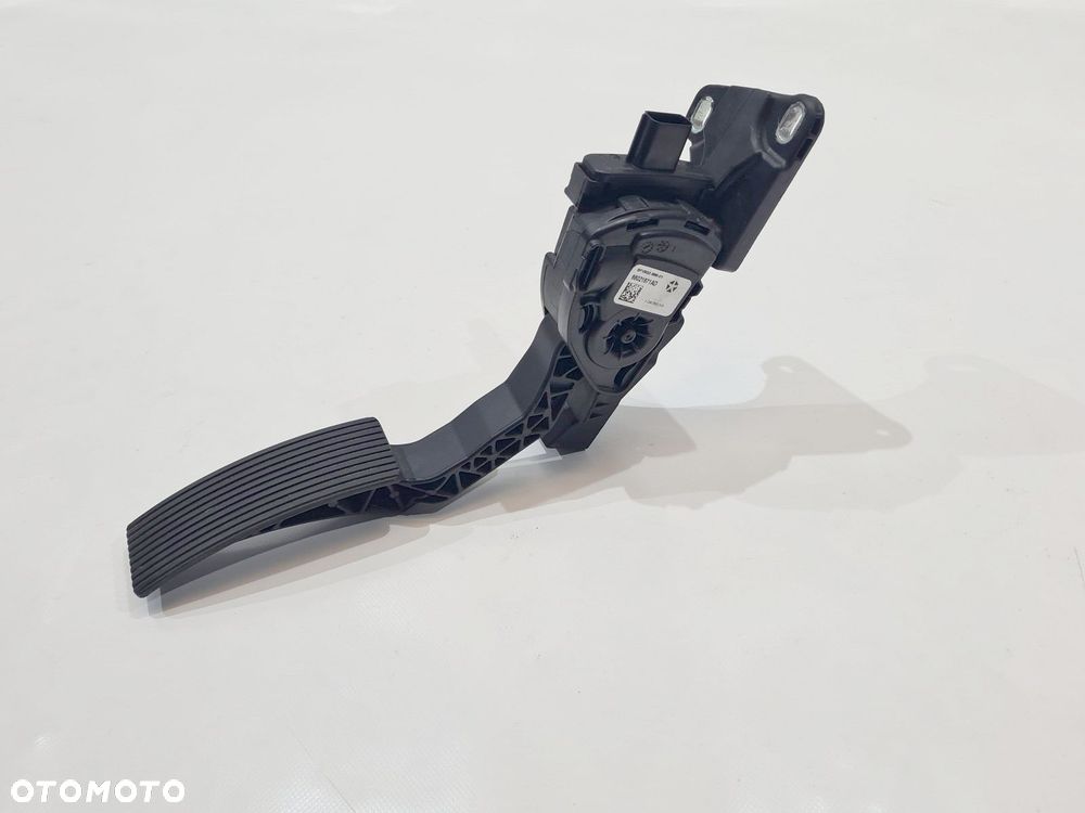 potencjometr pedał gazu grand cherokee wk2 68021971ad - 1