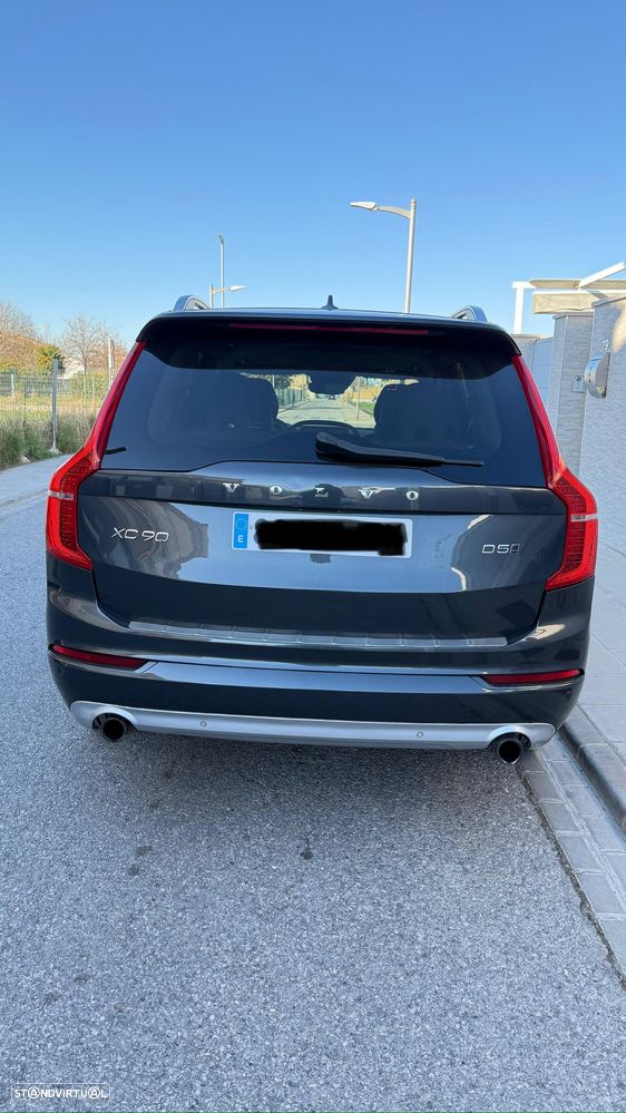 Volvo XC 90 B5 D AWD Geartronic Momentum Pro - 4