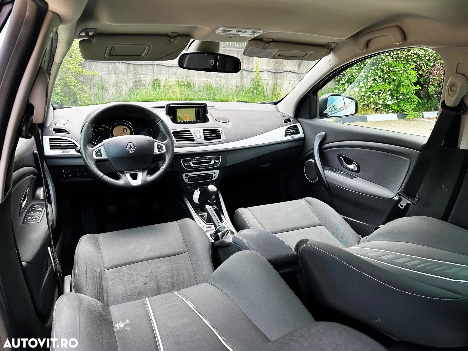 Renault Megane 1.5 dCi Dynamique - 8