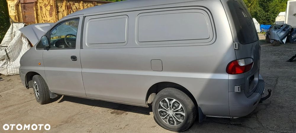 Hyundai h1 h 200 lampa lewa prawa tylna - 4