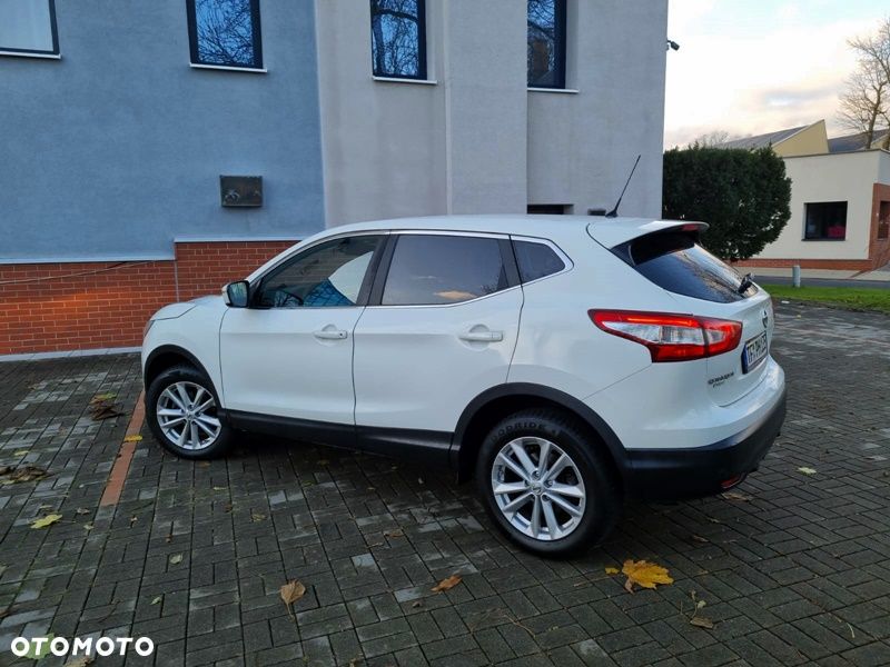 Nissan Qashqai 1.2 DIG-T TEKNA+ - 6