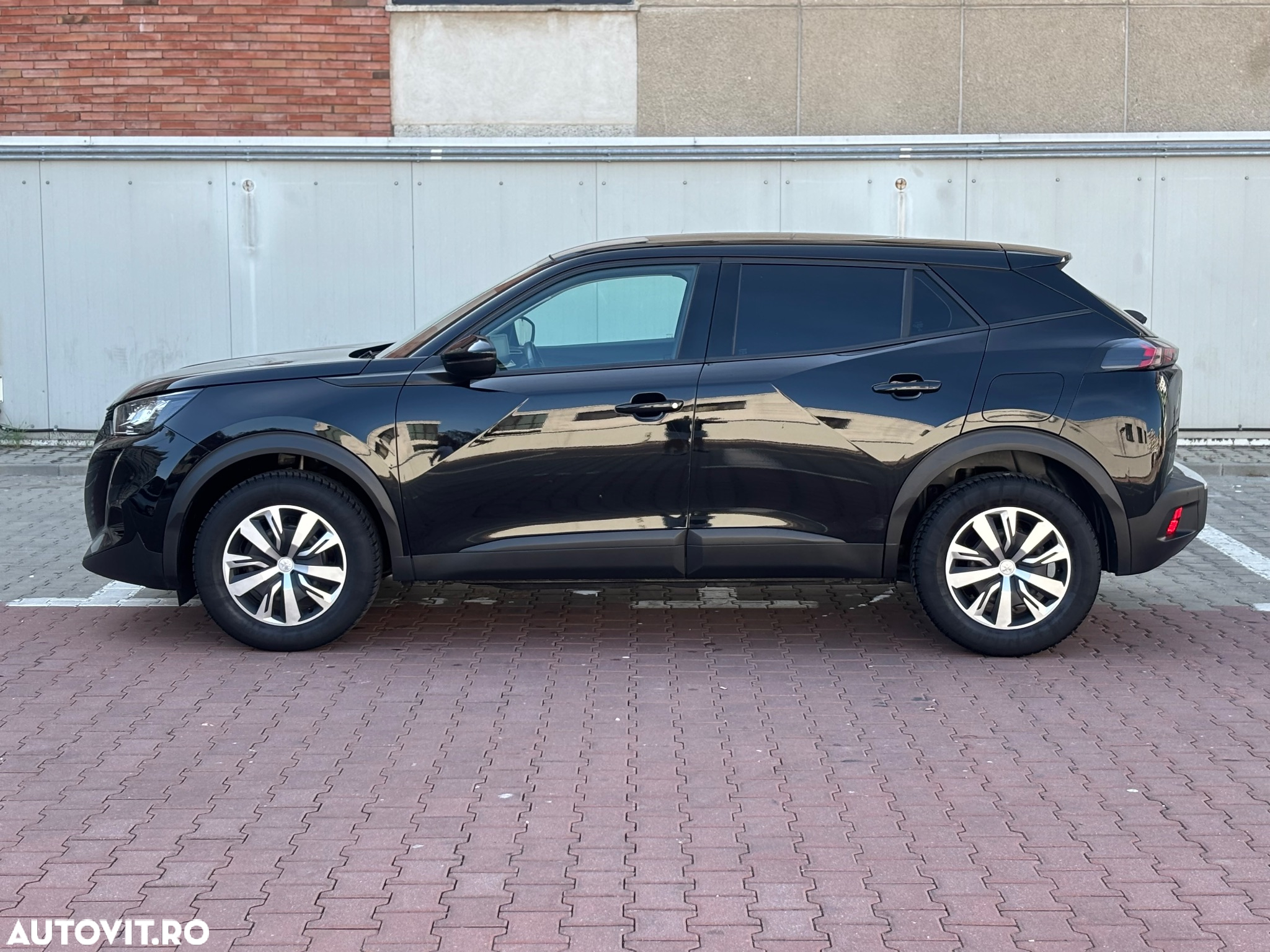 Peugeot 2008 1.5 BlueHDI FAP Active - 13