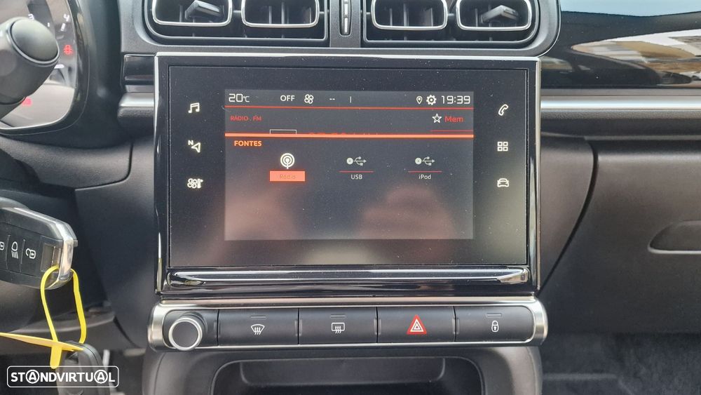 Citroën C3 1.2 PureTech Shine EAT6 - 18