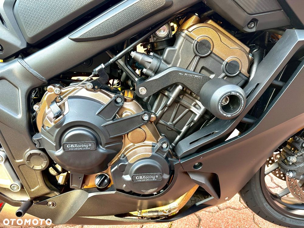 Honda CBR - 14