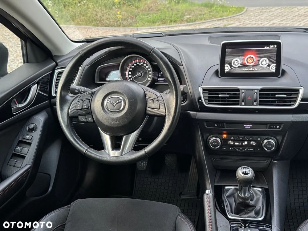 Mazda 3 - 8