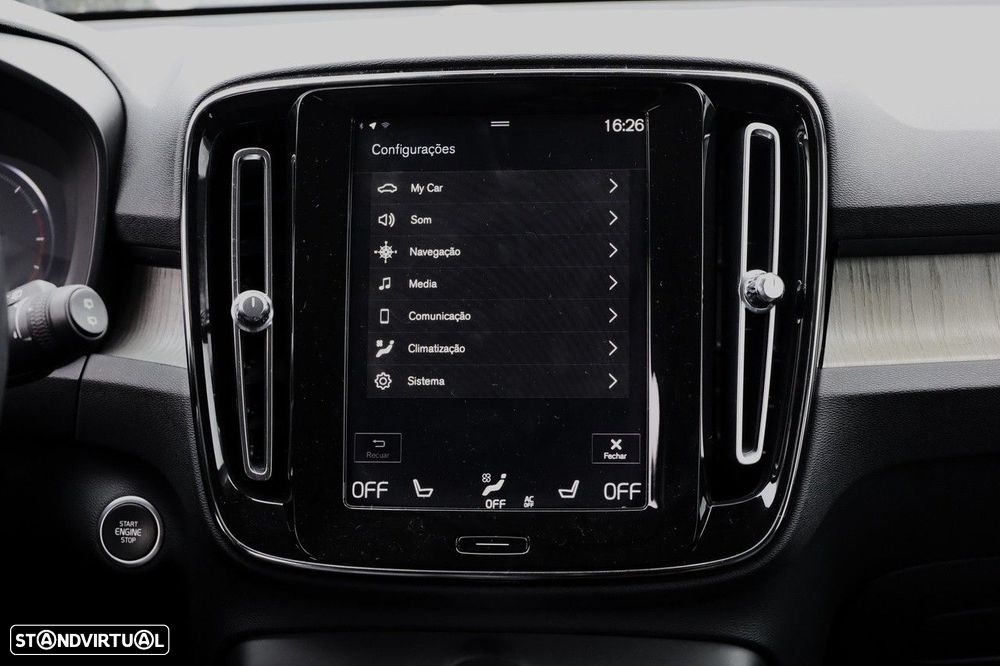 Volvo XC 40 2.0 D3 Inscription AWD Geartronic - 26