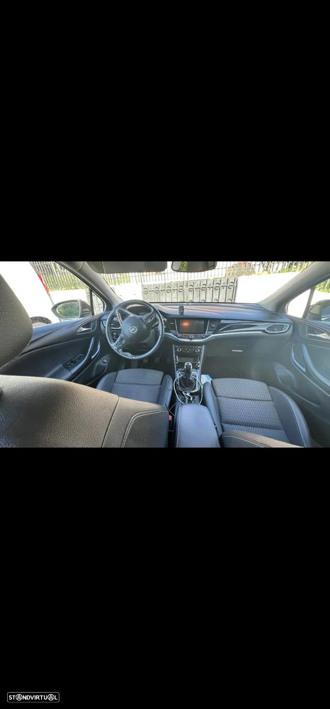 Opel Astra Sports Tourer 1.0 Innovation S/S - 10