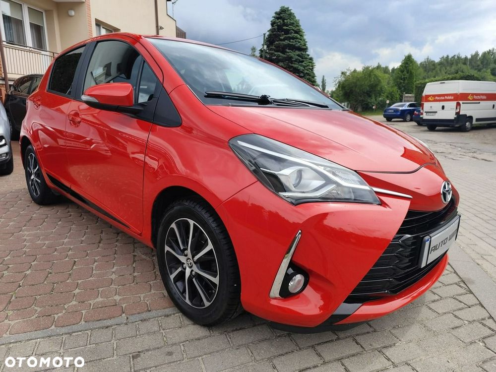 Toyota Yaris 1.5 Premium - 3