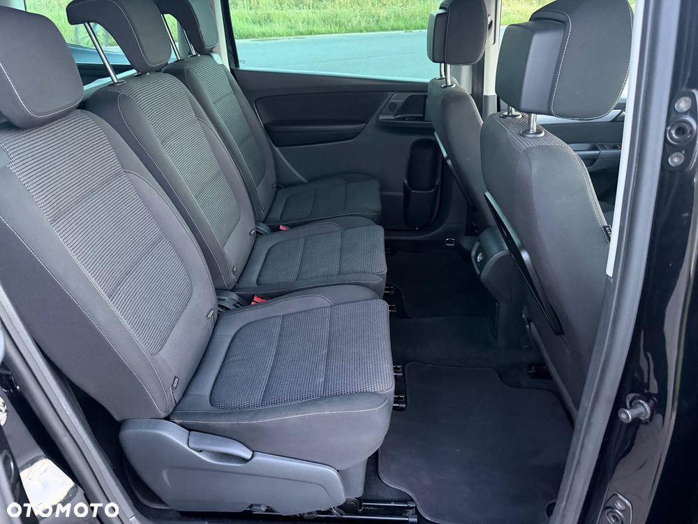 Volkswagen Sharan 2.0 TDI DSG (BlueMotion Technology) Highline - 29