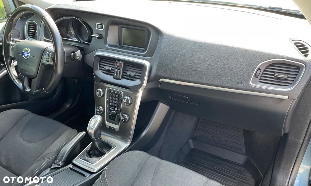 Volvo V40 T2 You - 7