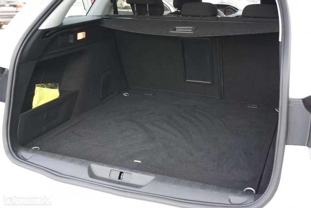 Peugeot 308 SW 1.5 BlueHDi Style - 9