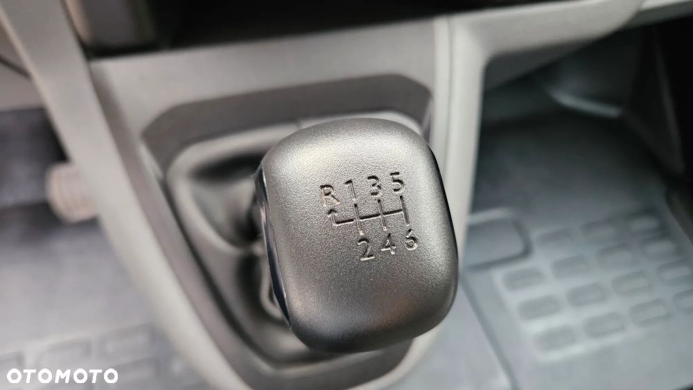 Peugeot Expert - 23