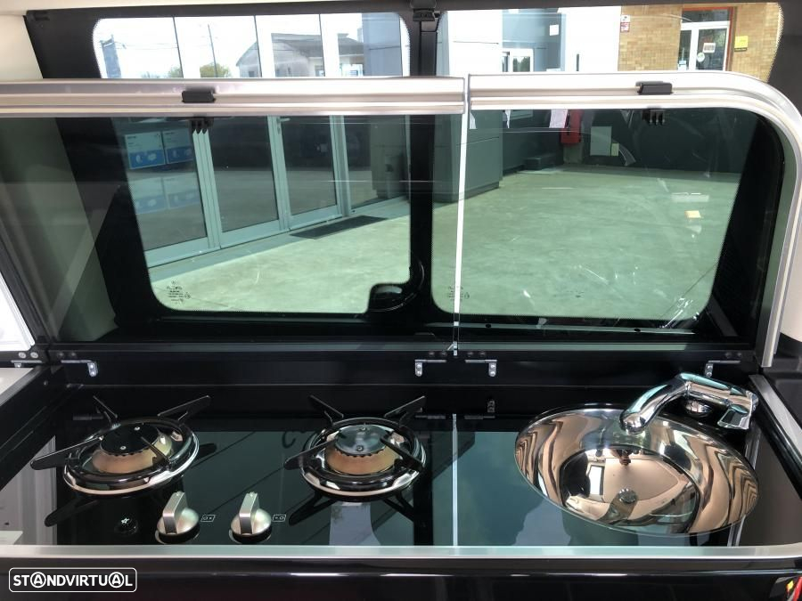 Mercedes-Benz Marco Polo Outro - 32