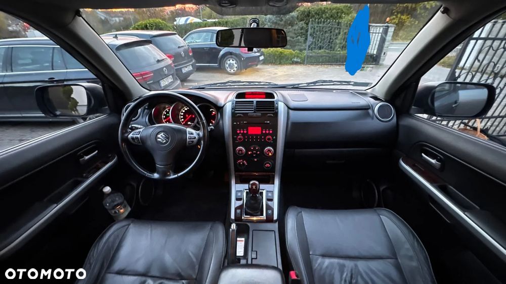Suzuki Grand Vitara 1.9 DDiS De luxe - 12