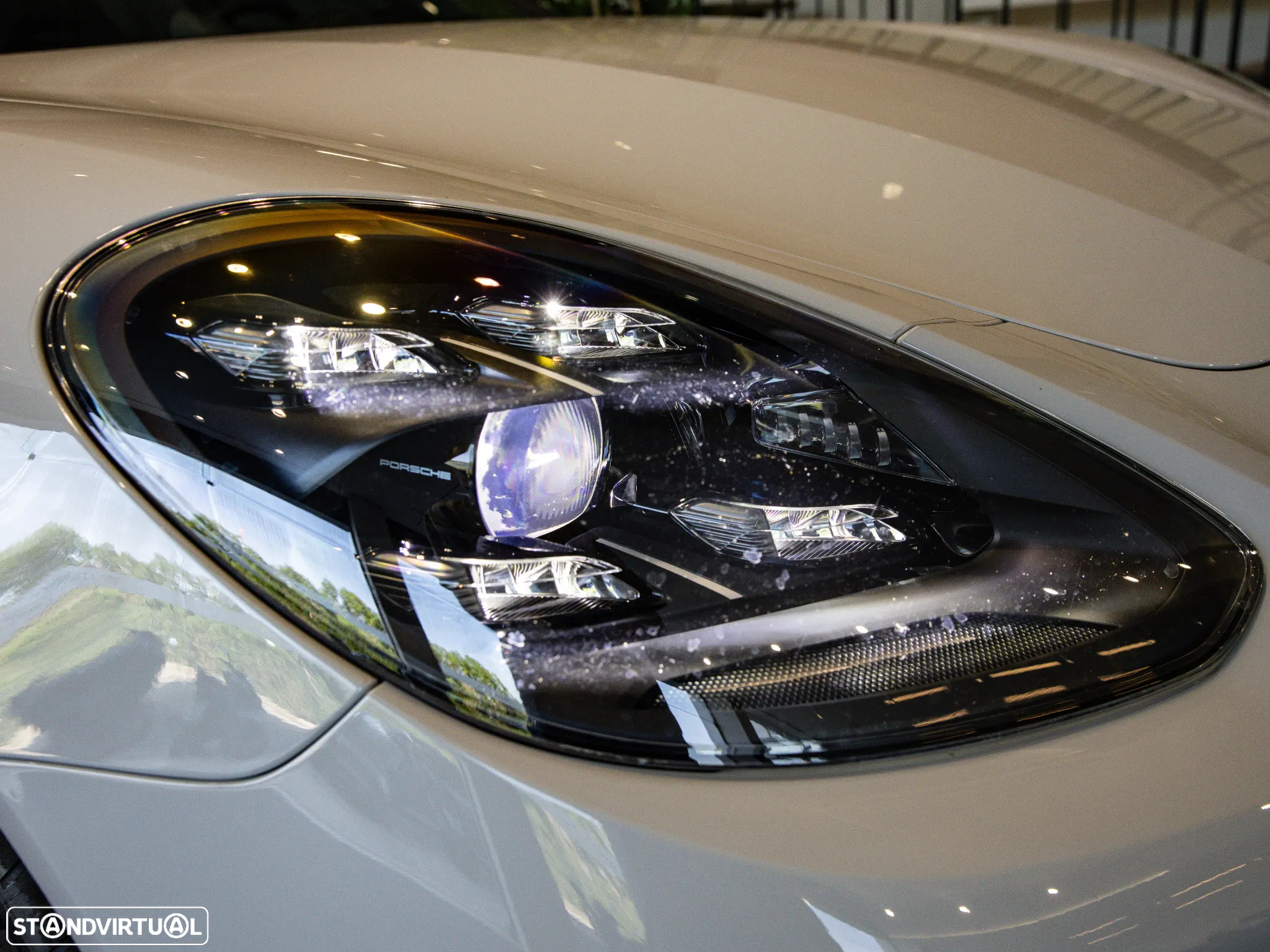 Porsche Panamera Sport Turismo 4S E-Hybrid - 16