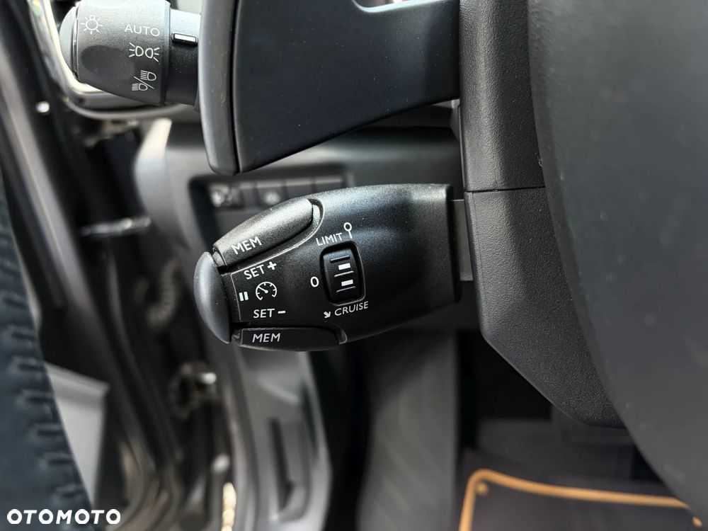 Citroën C5 Aircross BlueHDI 130 S&S EAT8 FEEL PACK - 25