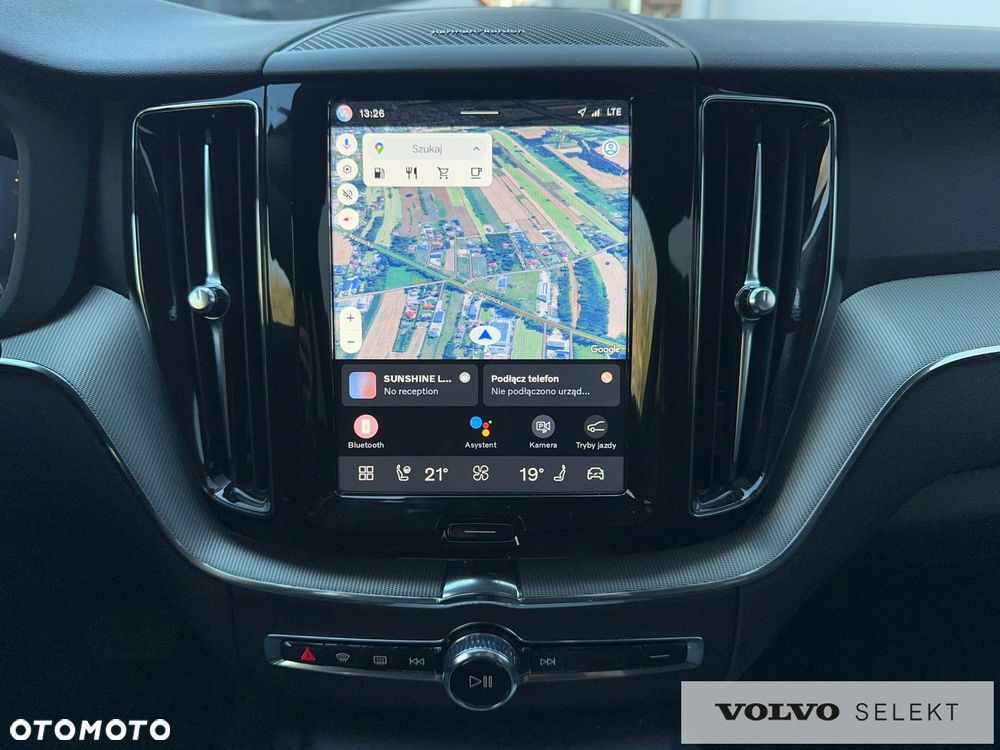 Volvo XC 60 B5 B AWD Plus Dark - 18