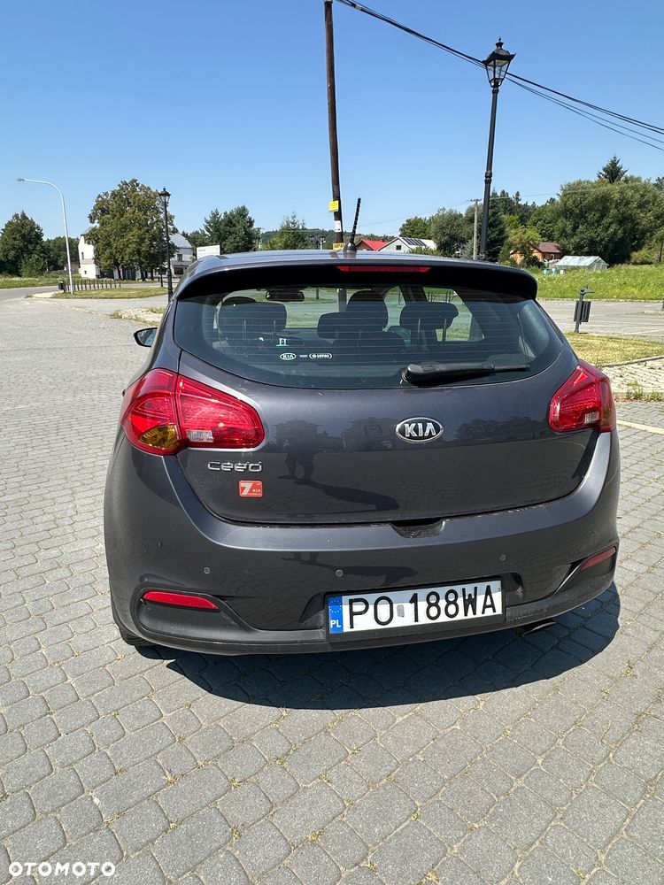 Kia Ceed 1.6 GDI L - 4