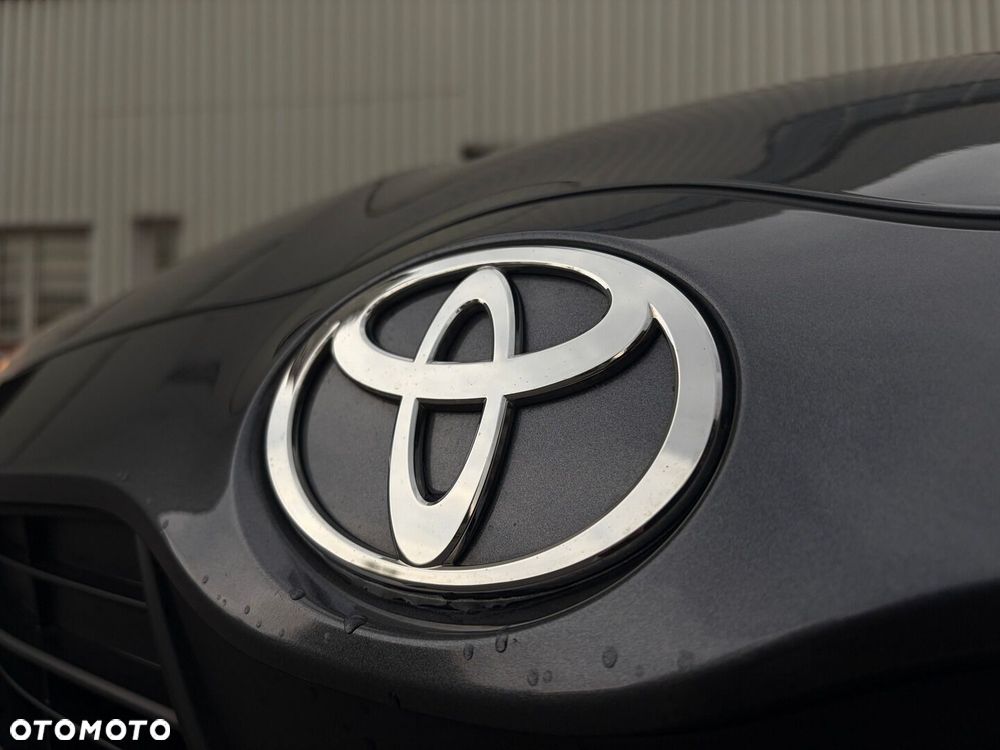 Toyota Yaris - 17