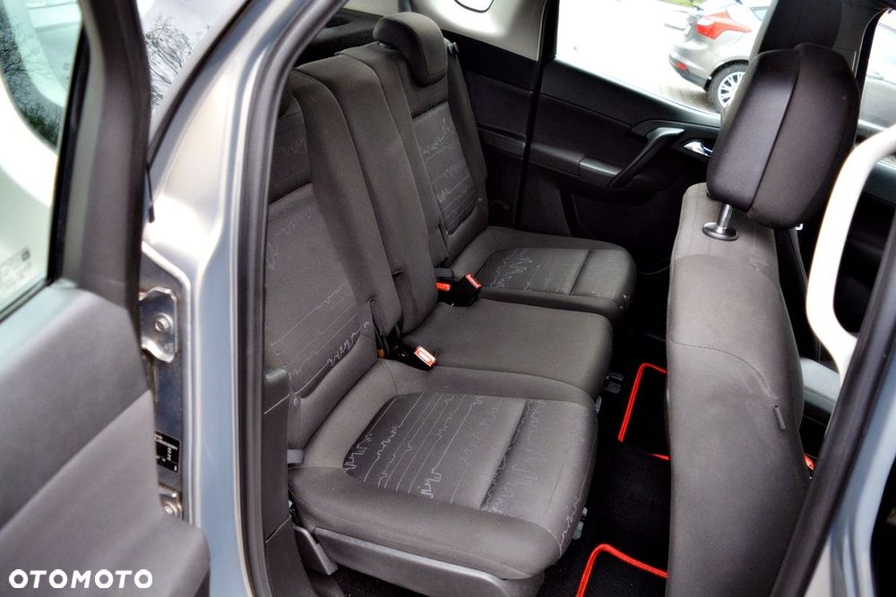 Opel Meriva 1.4 T Essentia S&S - 15