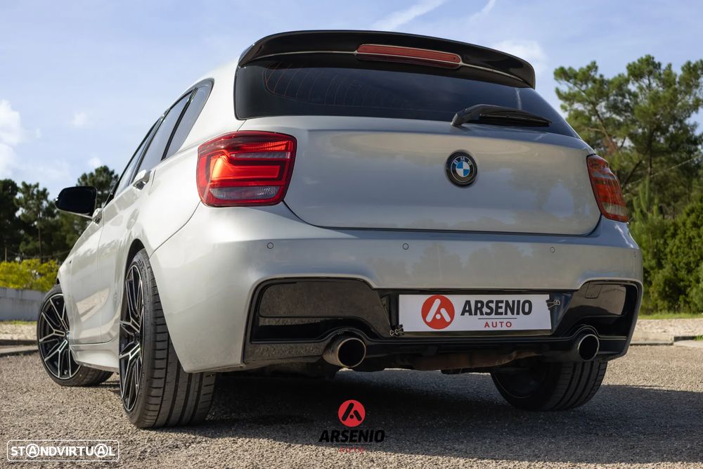 BMW 120 d xDrive Pack M - 11