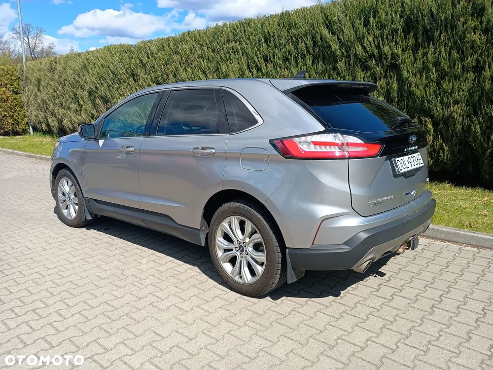 Ford Edge ver-2-0-ecoblue-bi--turbo-4x4-titanium - 3