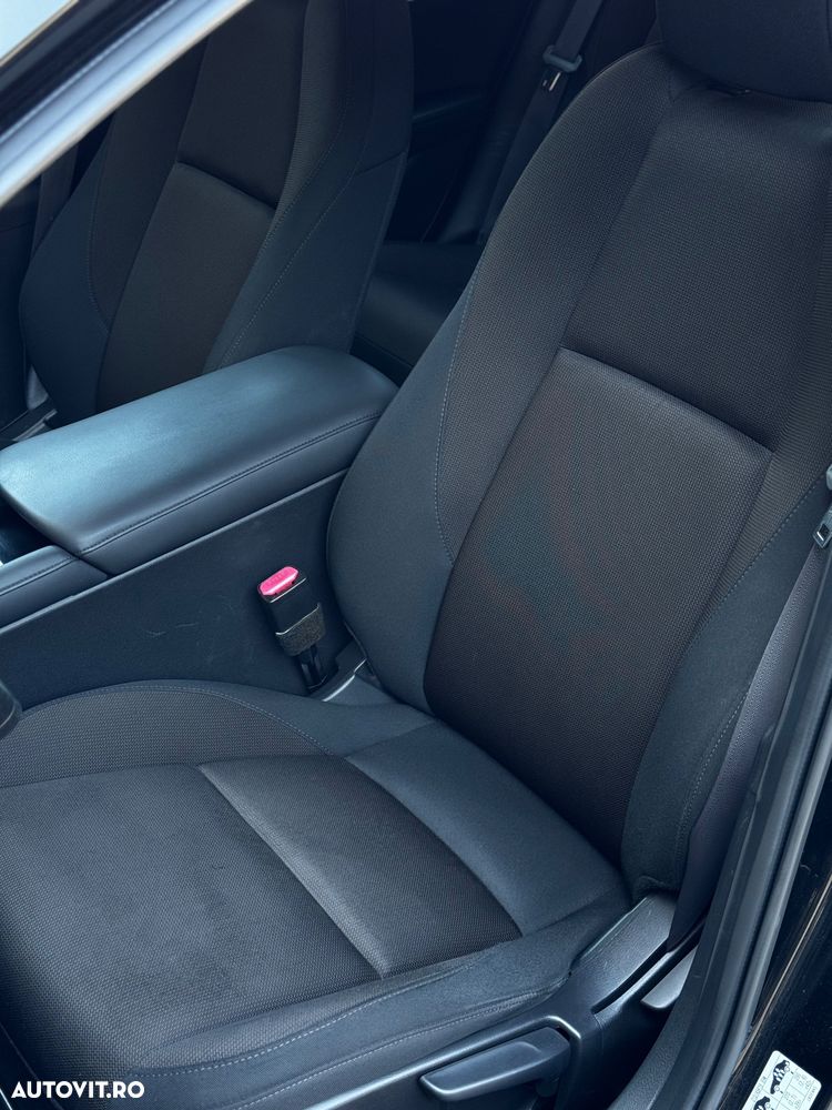 Mazda 3 SKYACTIV-G 2.0 M-Hybrid DRIVE SELECTION - 16