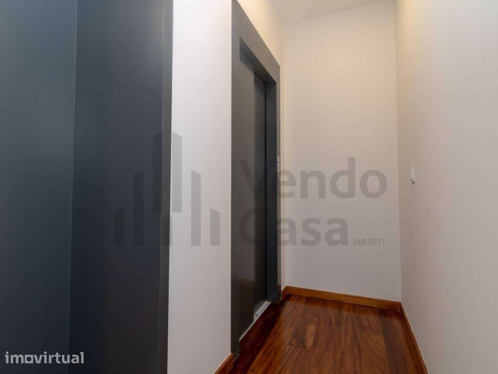 Arrenda-se T1 Mobilado - C.Histórico-Braga - Grande imagem: 5/12