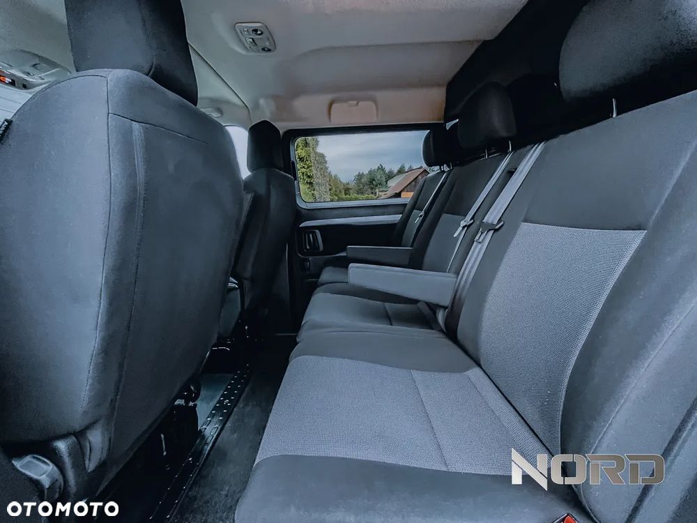 Peugeot Expert 2.0 BlueHDi Long 2,9t Premium (bryg.) - 33