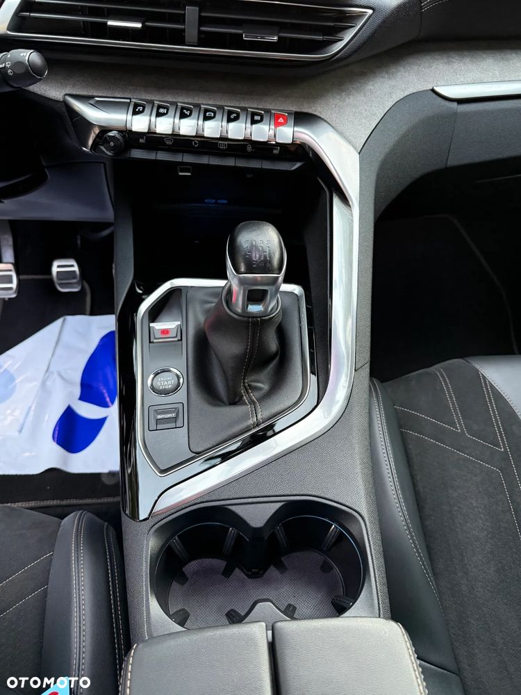 Peugeot 5008 1.5 BlueHDi GT S&S - 30