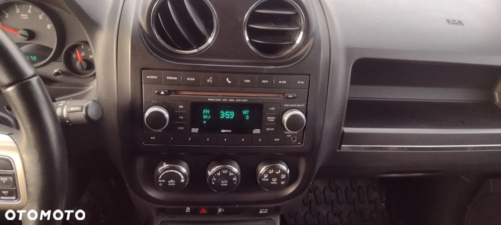 Jeep Compass 2.0 4x2 Limited - 26