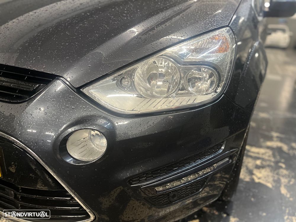 Ford S-Max 2.0 TDCi Titanium 7L - 11