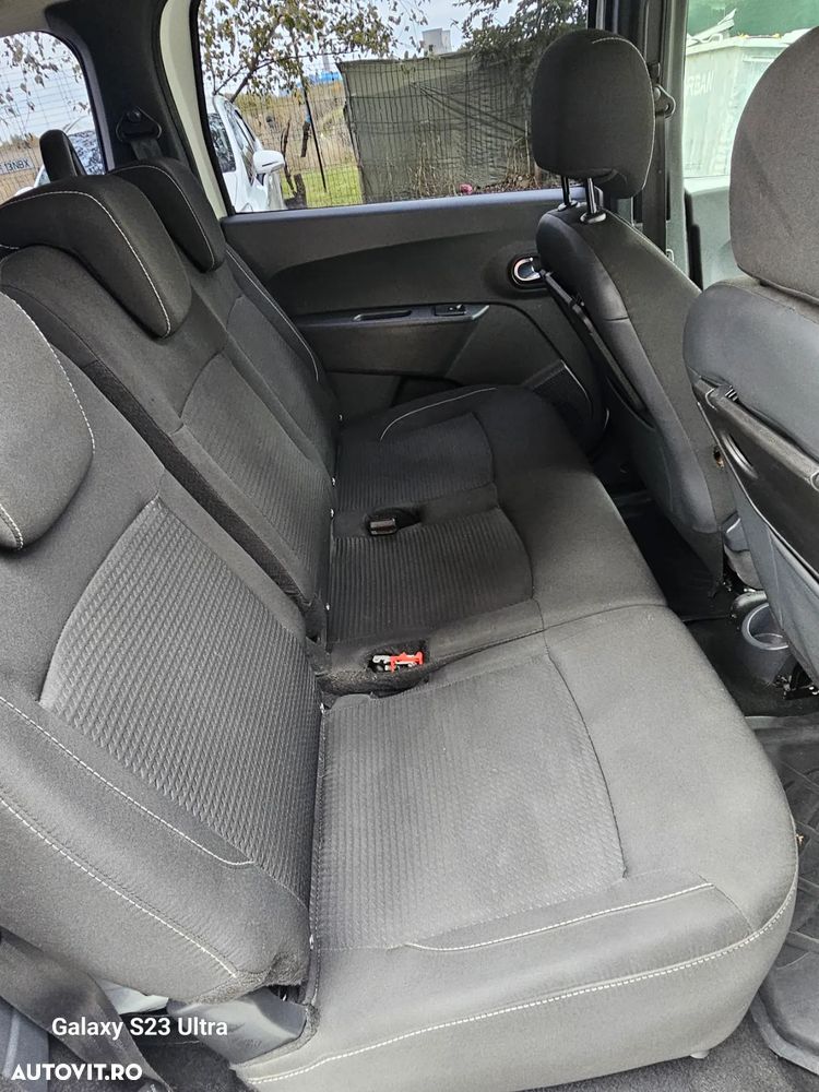 Dacia Lodgy 1.5 dCi 90 CP Laureate - 10