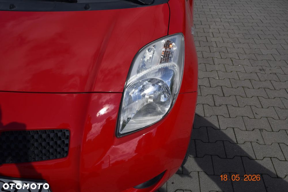 Toyota Yaris - 14