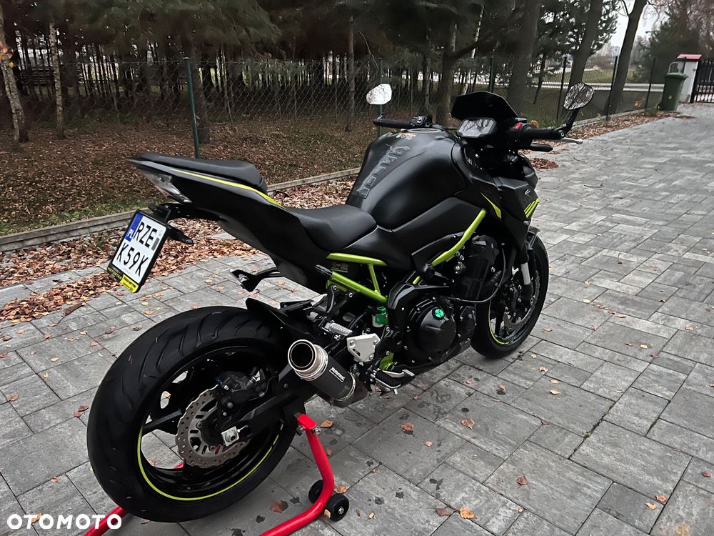 Kawasaki Z 900 - 6