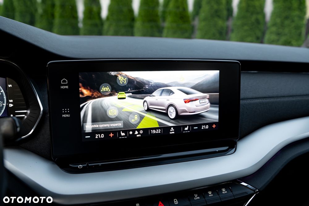 Skoda Octavia 1.5 TSI e-Tec Sportline DSG - 36