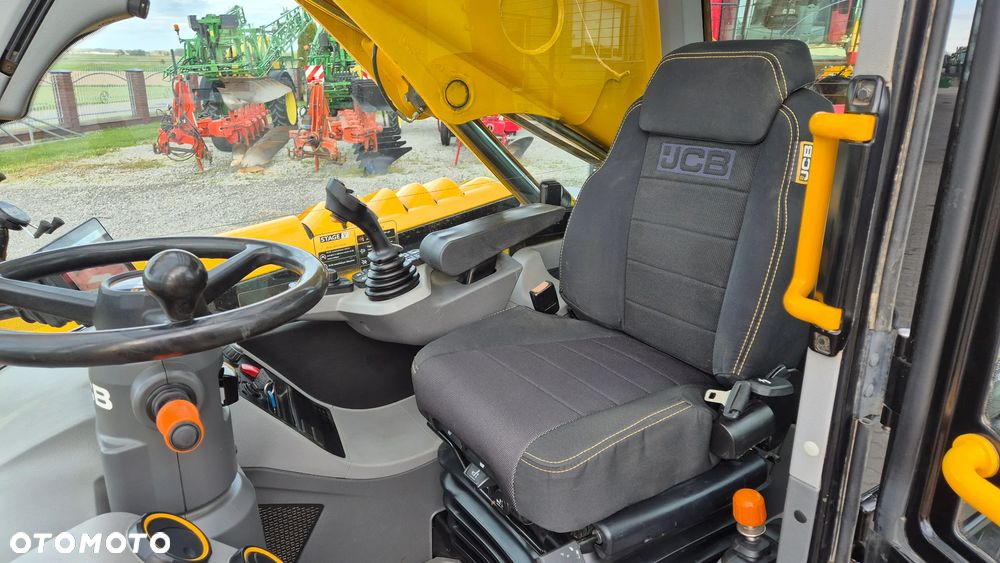 JCB 538-70 Agri Super 2021R - 11