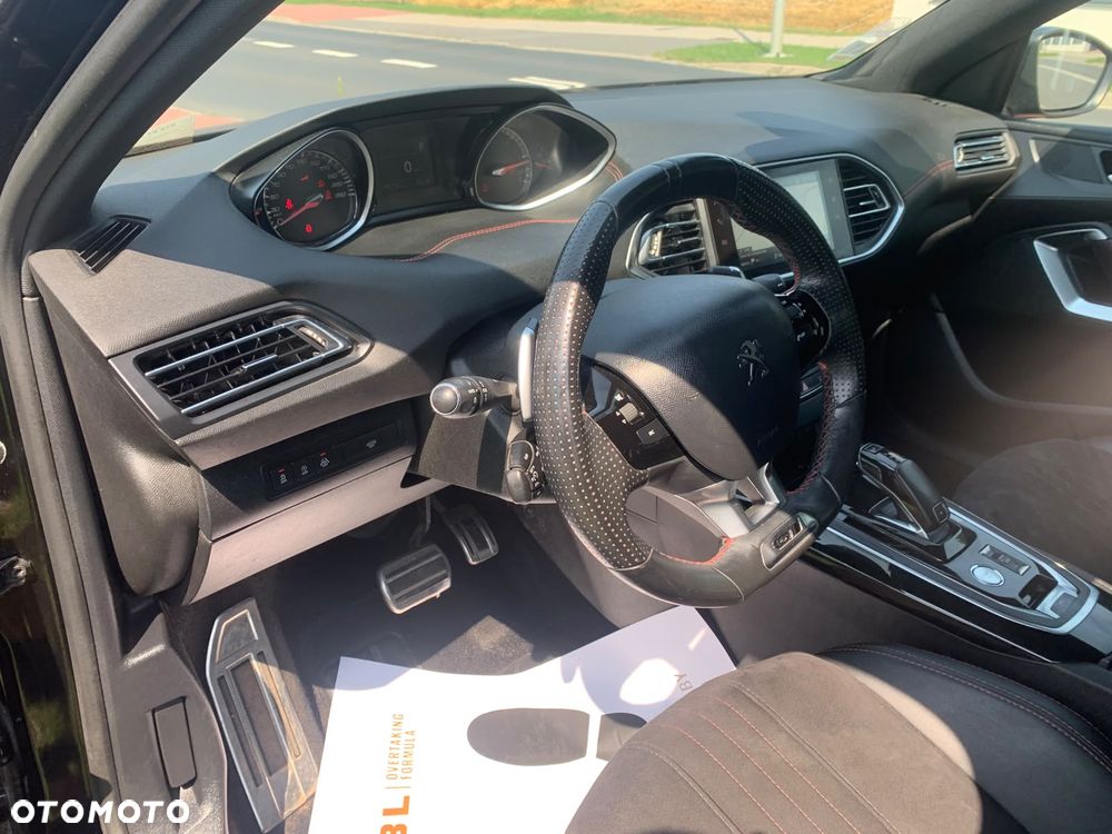 Peugeot 308 BlueHDi FAP 180 EAT8 Stop & Start GT - 18