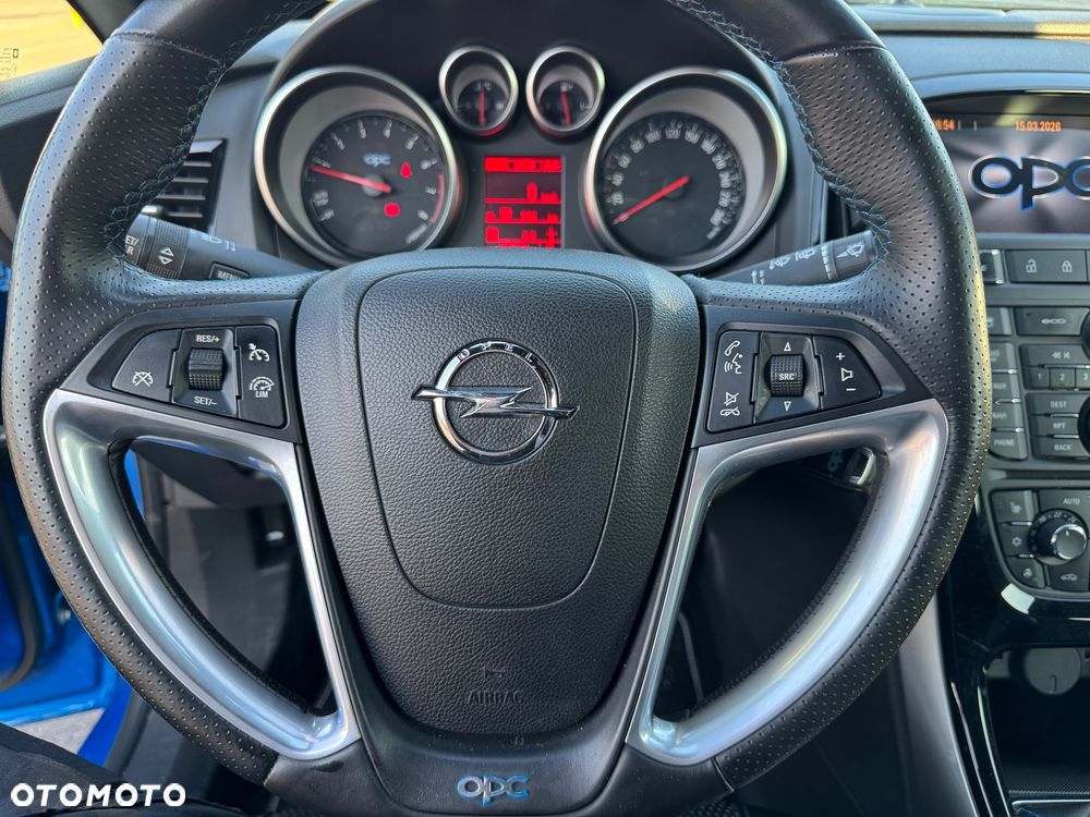 Opel Astra OPC - 11