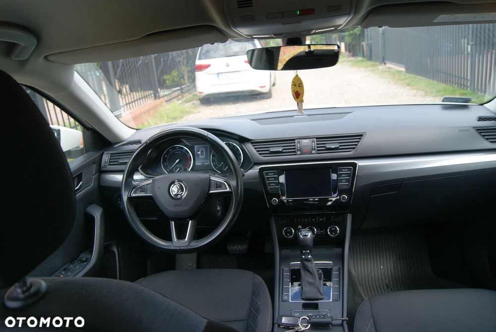 Skoda Superb 1.5 TSI ACT Style DSG - 7